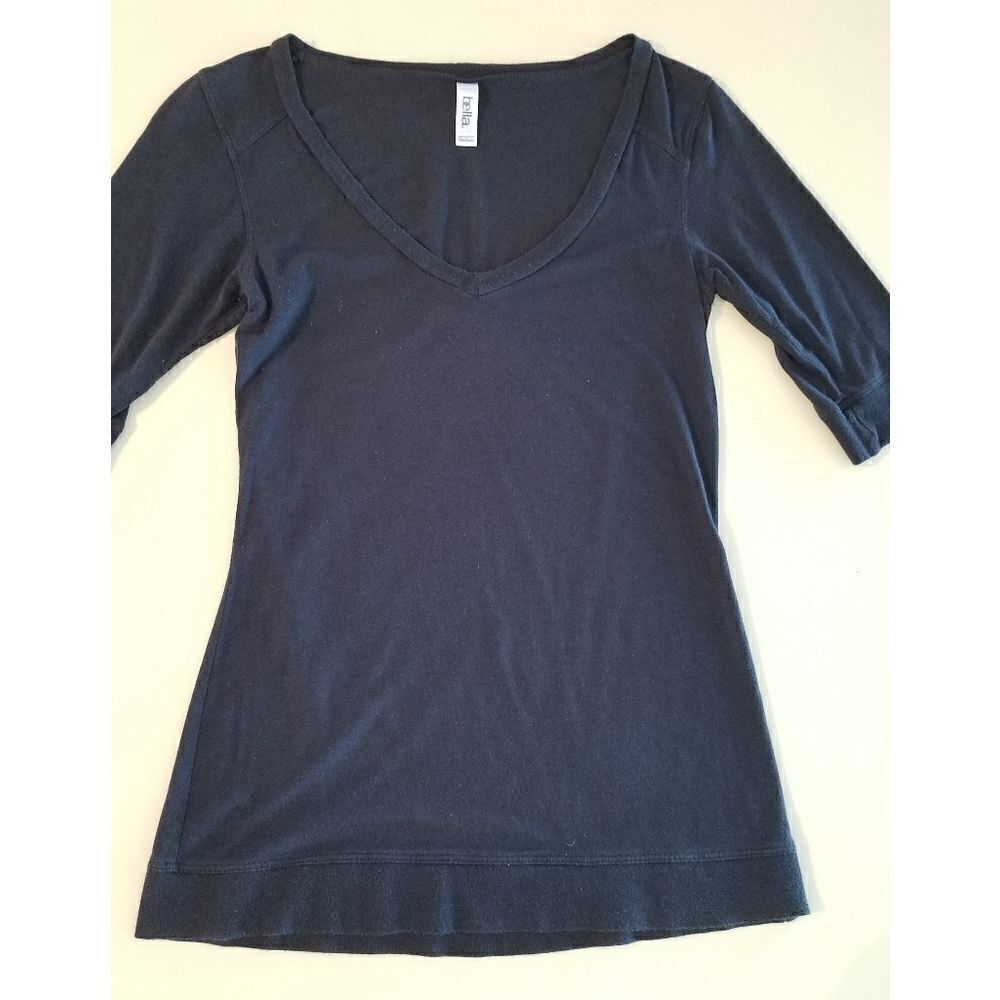 Bella Navy V-neck Top  